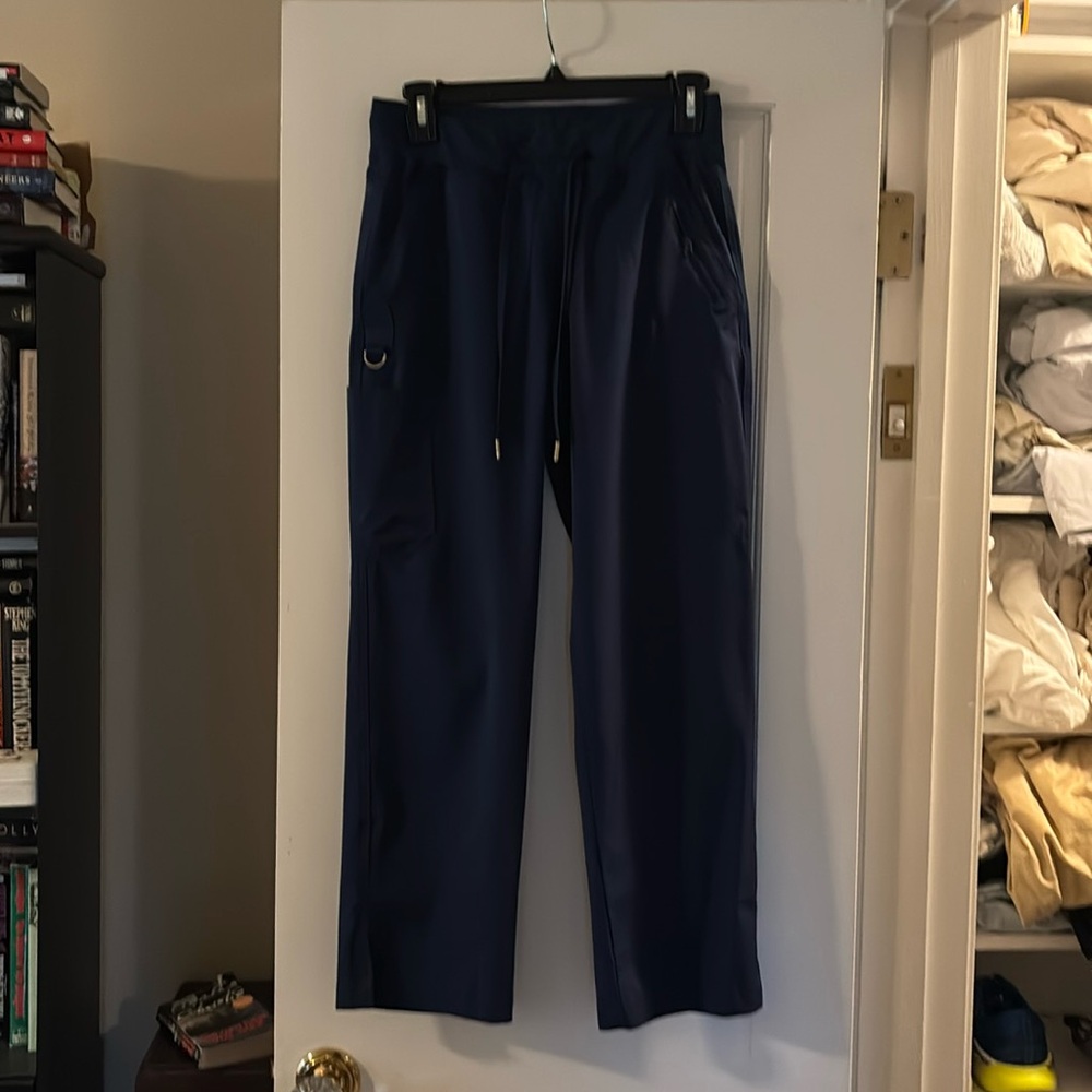 Navy scrub set